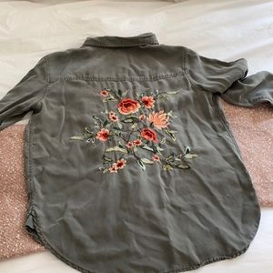 American Eagle Oversized Button Up Embroidered